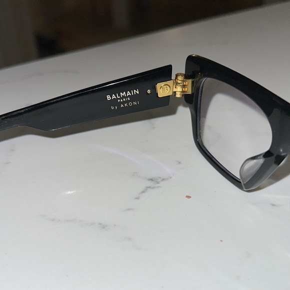 Used Balmain Paris glasses by Akoni - Picture 3 of 4